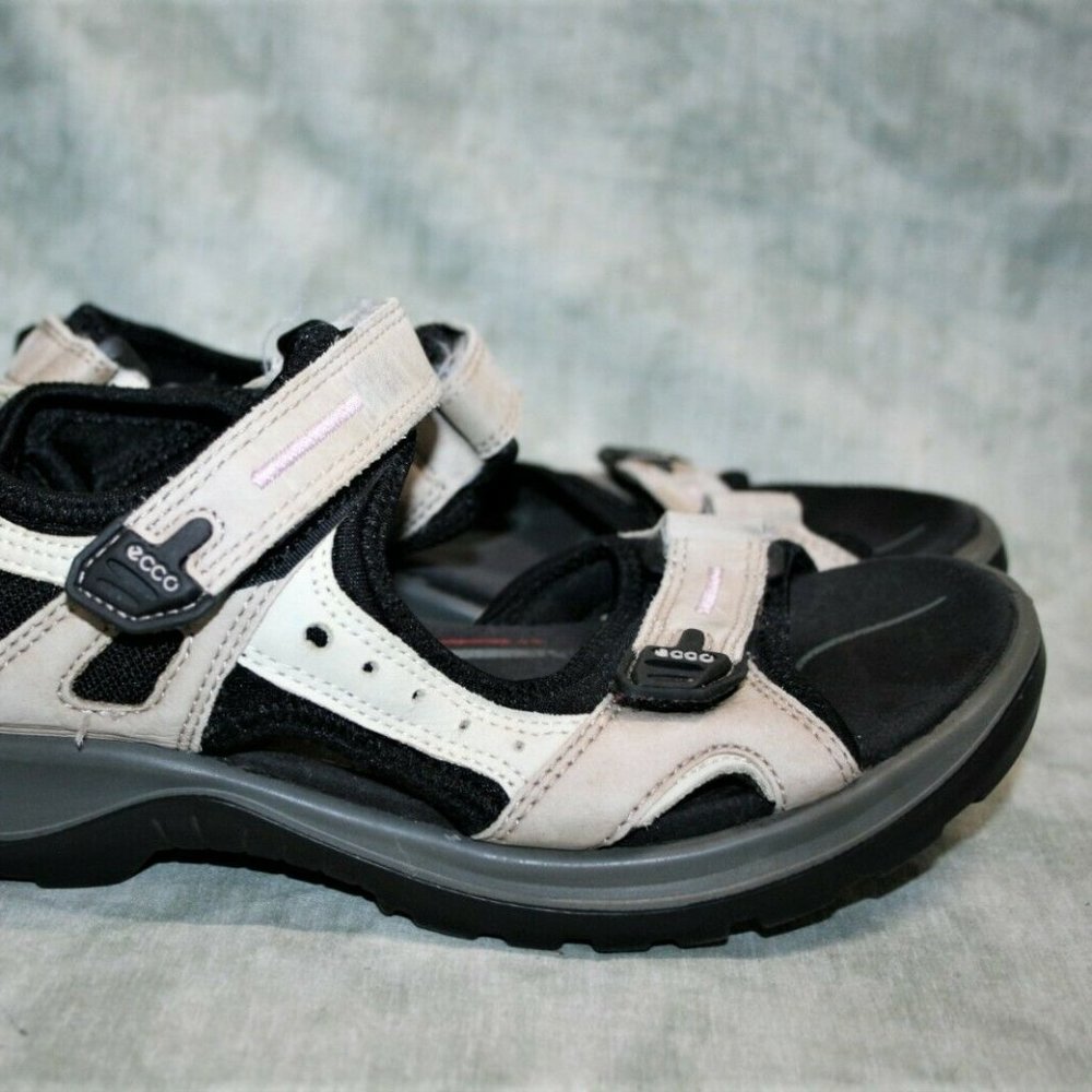 Ecco Yucatan Tan Leather Sport Sandals Size 6-6.5